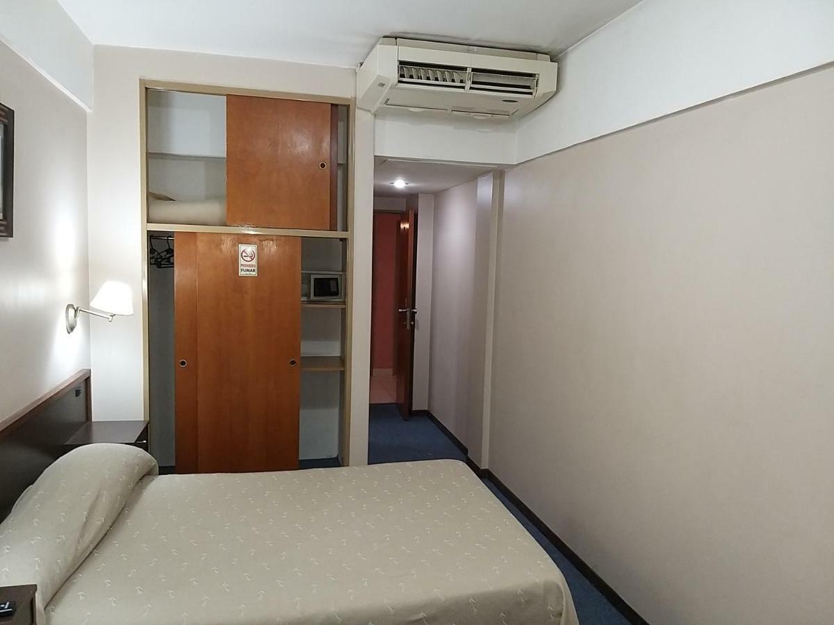 Hotel Carrara Buenos Aires Esterno foto