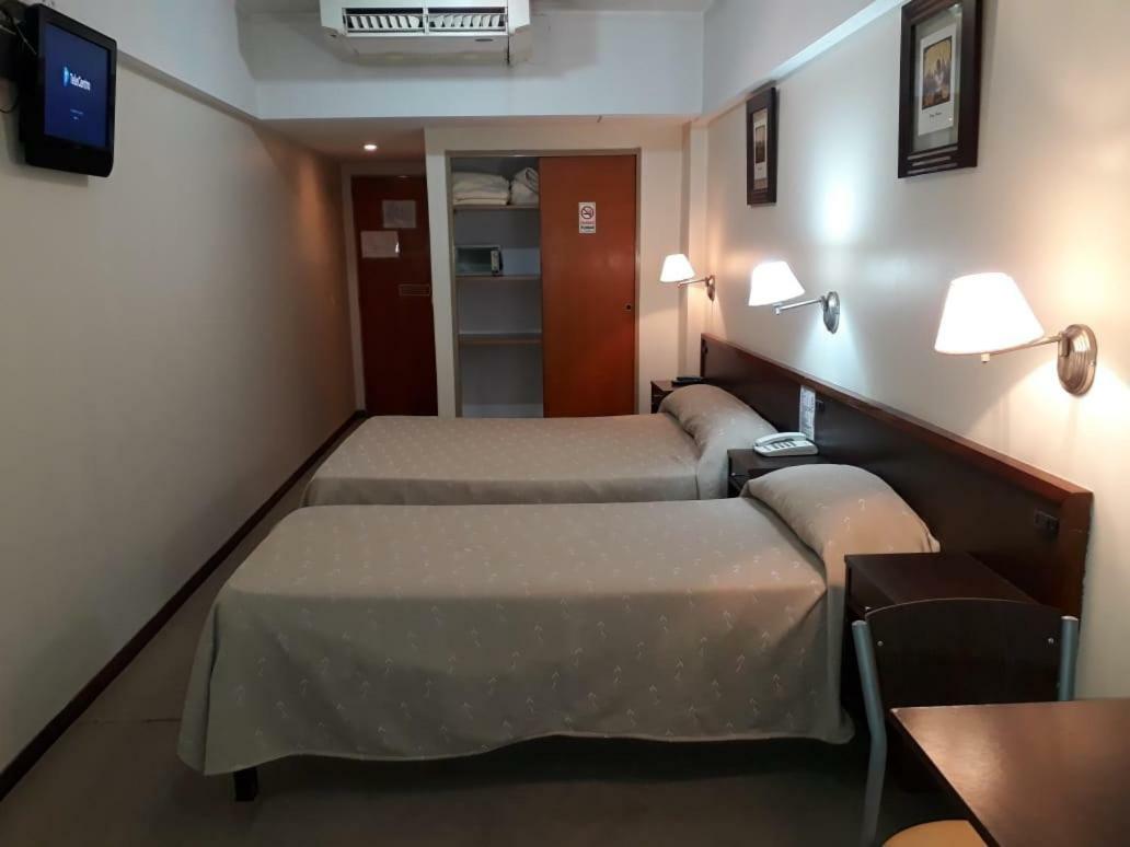 Hotel Carrara Buenos Aires Esterno foto